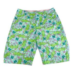 Lilly Pulitzer Chomp Chomp Alligator Bermuda Shorts Size 2 Classic Fit